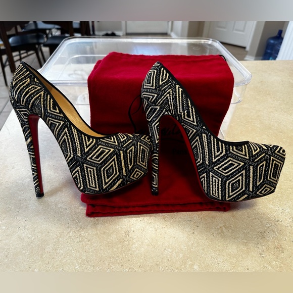 Christian Louboutin Panama 160 Platform Heels Sz 37 Daffodile Aztec Limited Ed - Picture 9 of 10